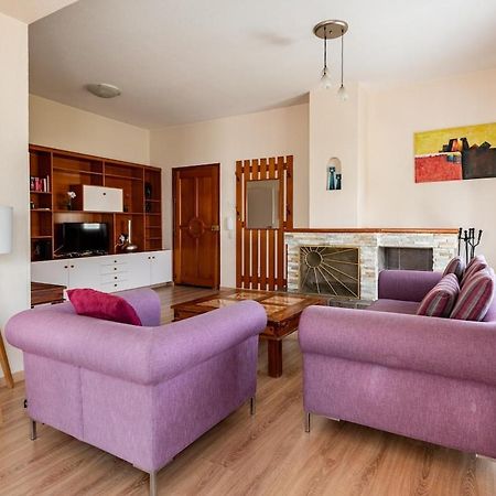 Central, Renovated, Fully Equipped, Spacious 3Bd Strovolos Екстер'єр фото
