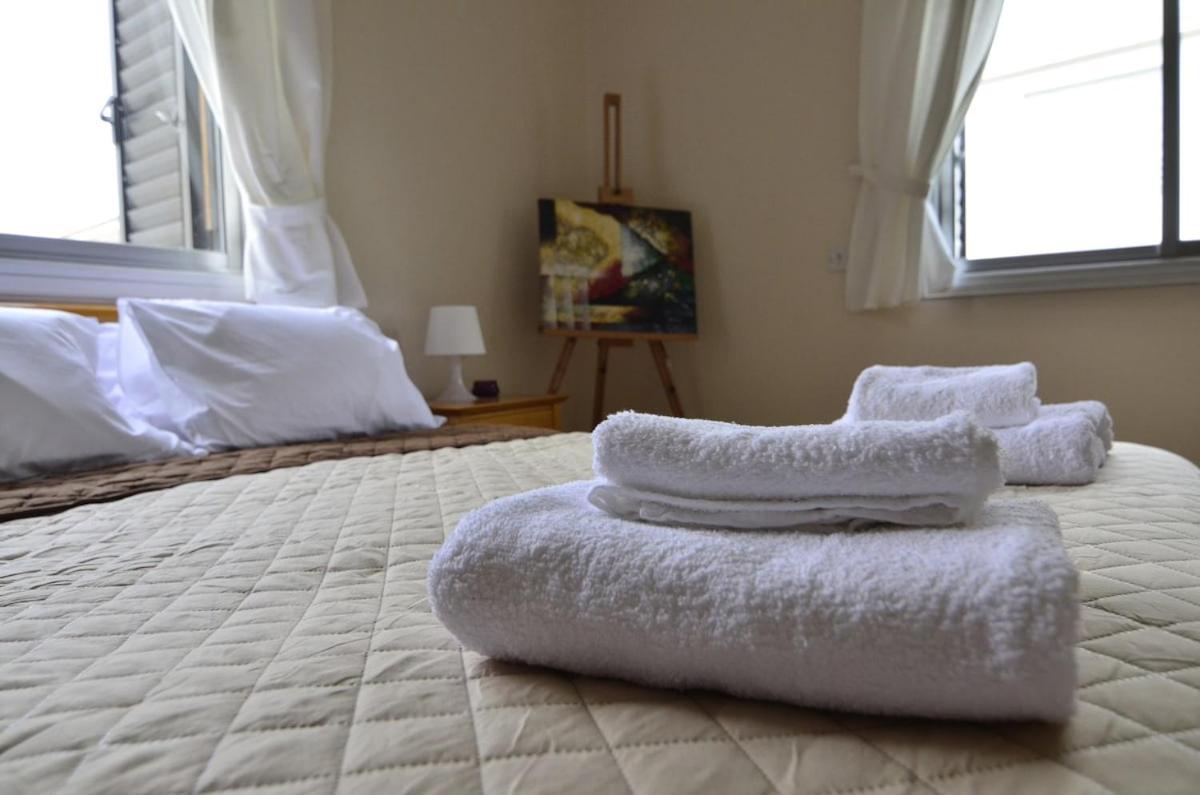 Central, Renovated, Fully Equipped, Spacious 3Bd Strovolos Екстер'єр фото