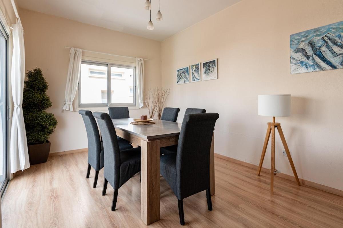 Central, Renovated, Fully Equipped, Spacious 3Bd Strovolos Екстер'єр фото