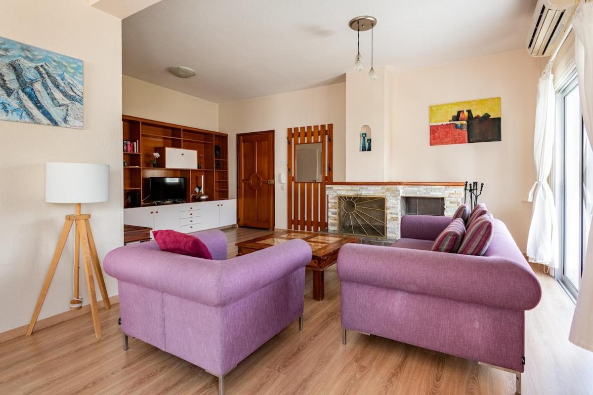 Central, Renovated, Fully Equipped, Spacious 3Bd Strovolos Екстер'єр фото